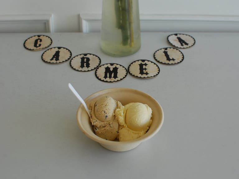 Carmela Ice Cream Espresso Vanilla