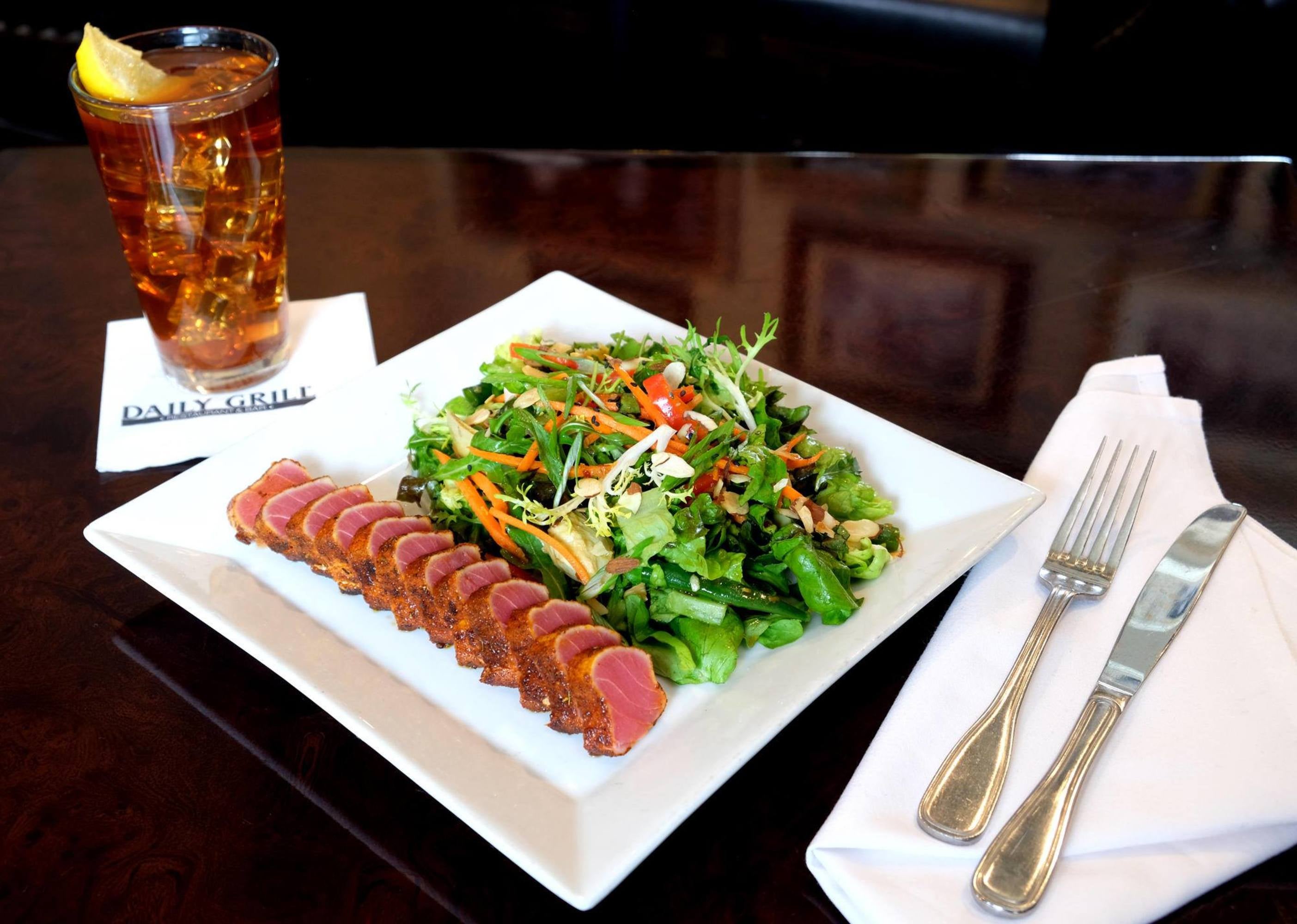 Daily Grill Burbank Discover Los Angeles