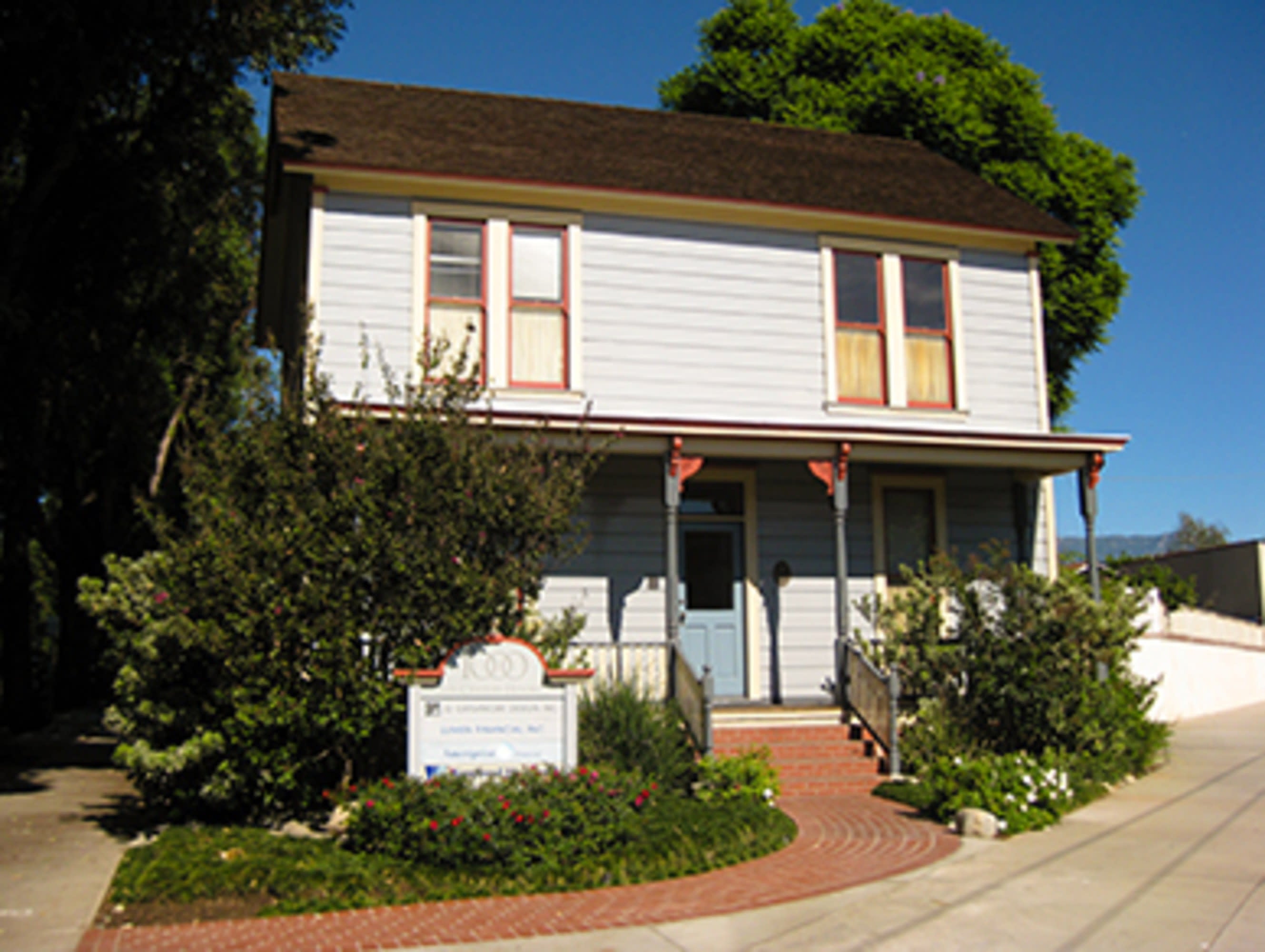 Michael Myers House “Halloween” Discover Los Angeles