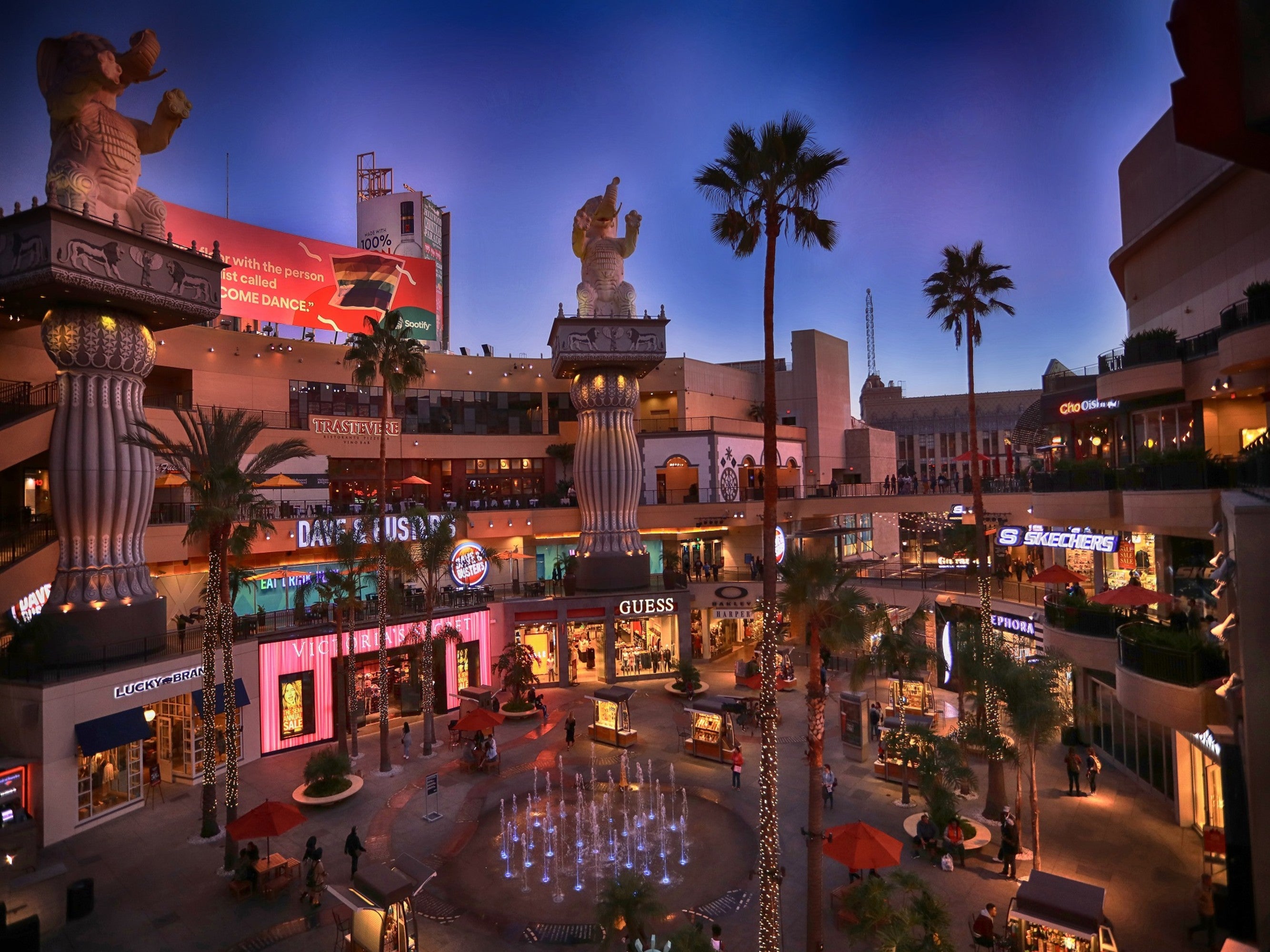 Ovation Hollywood Discover Los Angeles