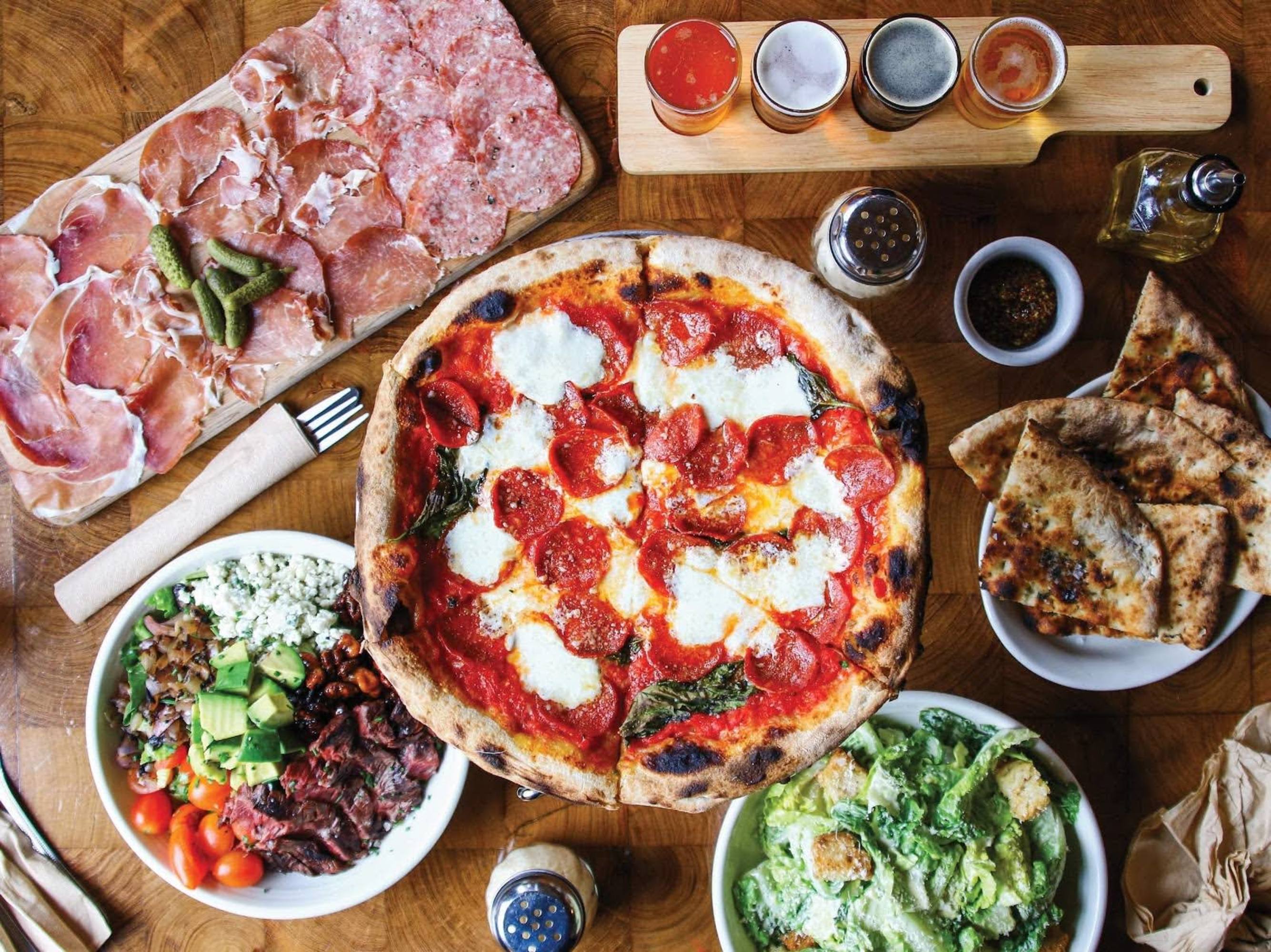pitfire-pizza-manhattan-beach-discover-los-angeles