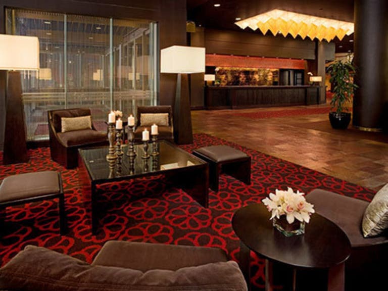Rendezvous Lounge Lobby