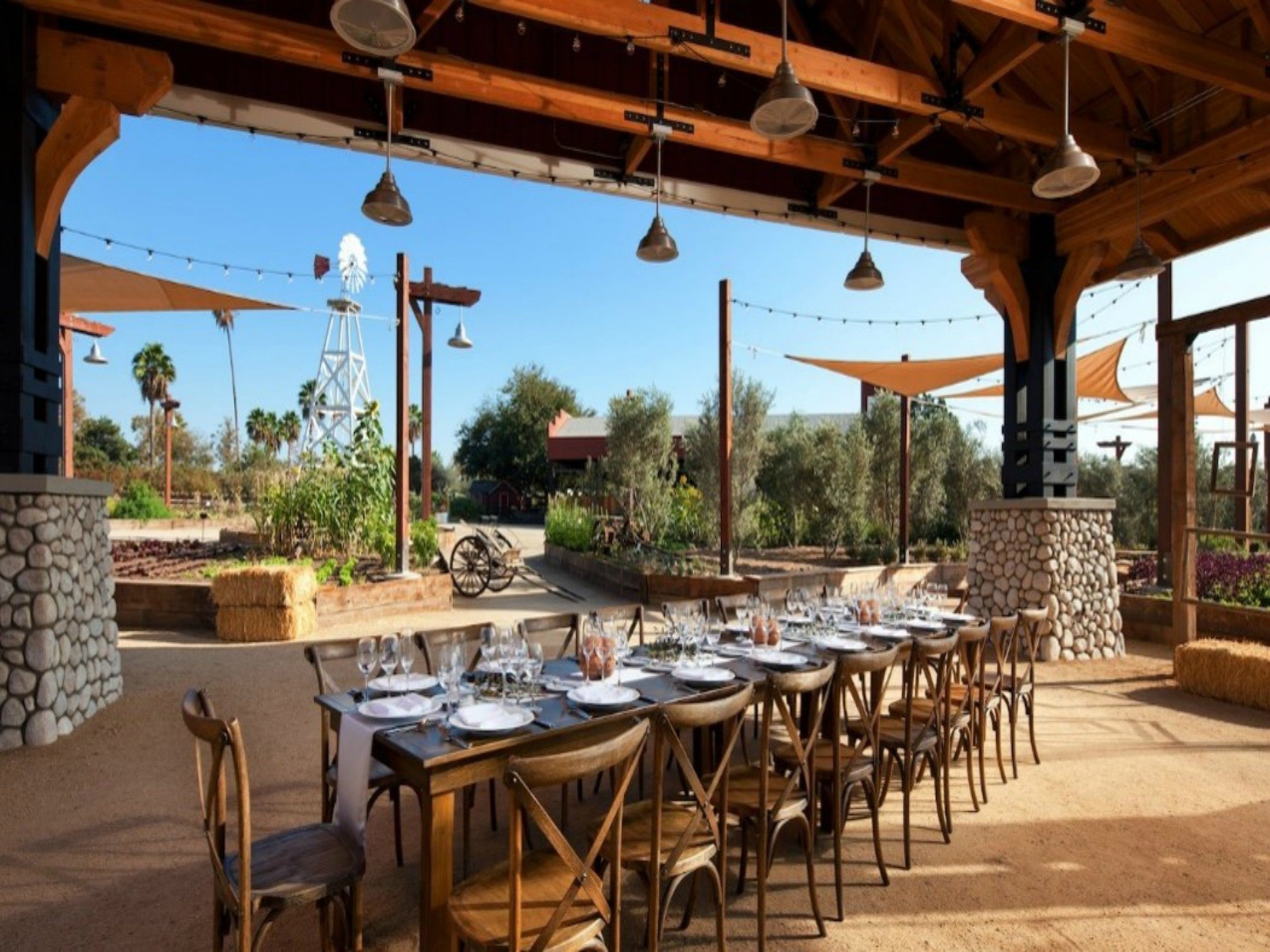 sheraton-fairplex-hotel-conference-center-discover-los-angeles