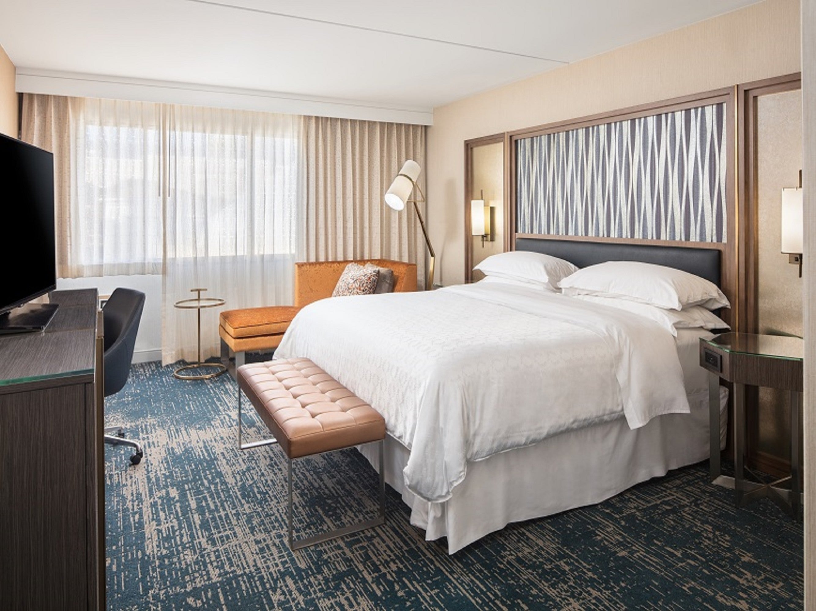 Sheraton Pasadena Hotel | Discover Los Angeles