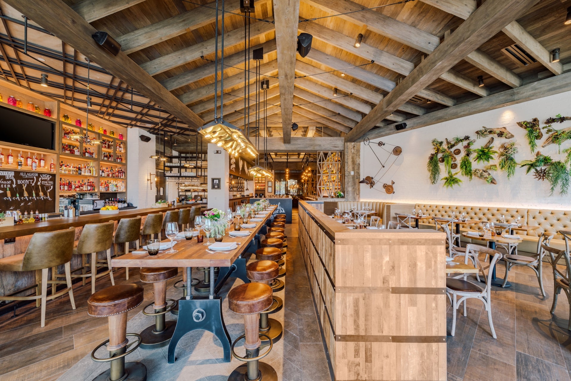 Yardbird Discover Los Angeles