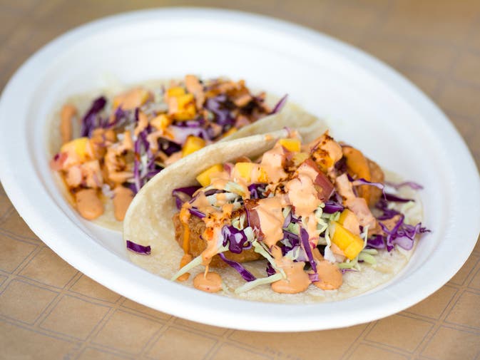 coniseafood_-_fried_fish_tacos_-_photo_credit_aliza_sokolow_1