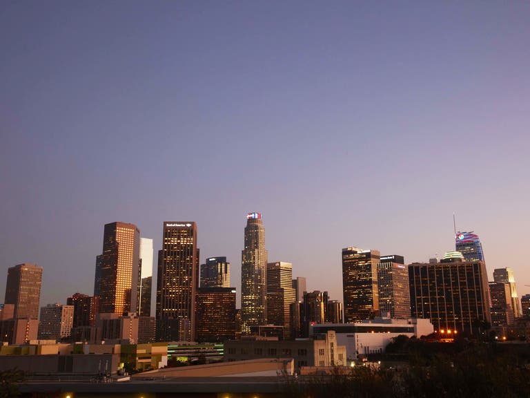 LA-Downtown-Skyline-Yuri