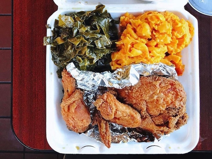 Fried chicken dinner at Dulan's On Crenshaw | Instagram by @donjkang