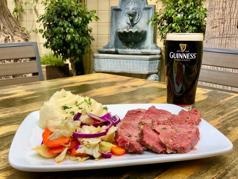 The Cat & Fiddle Guinness and Corned Beef & Cabbage