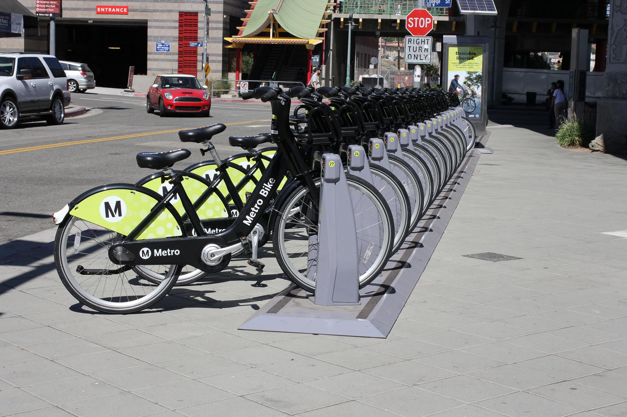 Metro Bike Share at the L Line (Gold) Chinatown station