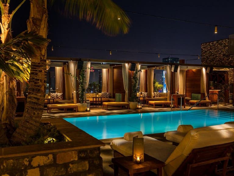 Dream Hollywood Highlight Room pool at night