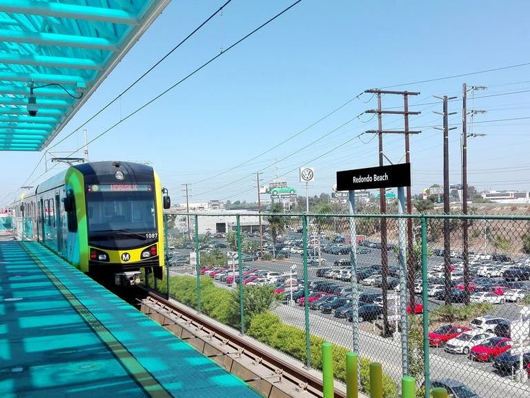 Train approaching Metro C Line (Green) Redondo Beach Station