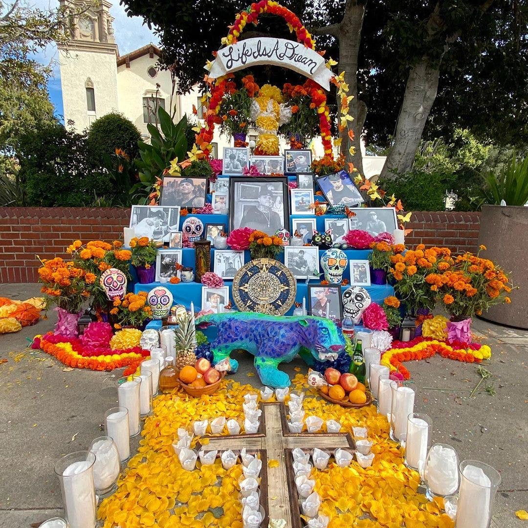 Ofrenda (altar) at Olvera Street during the annual Día de los Muertos Festival