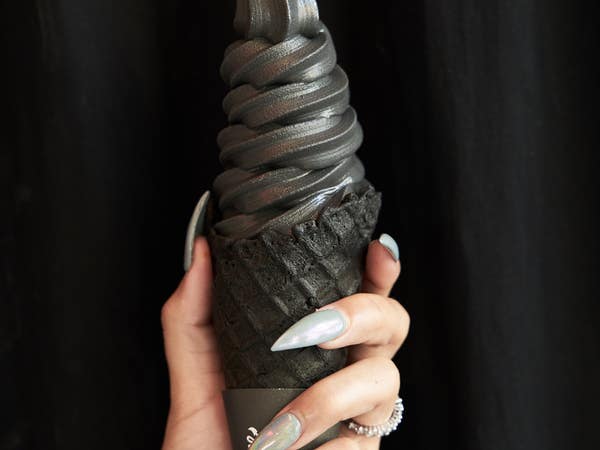 Little Damage Charcoal Cone 2021