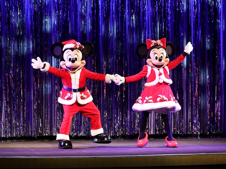Mickey & Minnie Snowtacular Show at the El Capitan Theatre