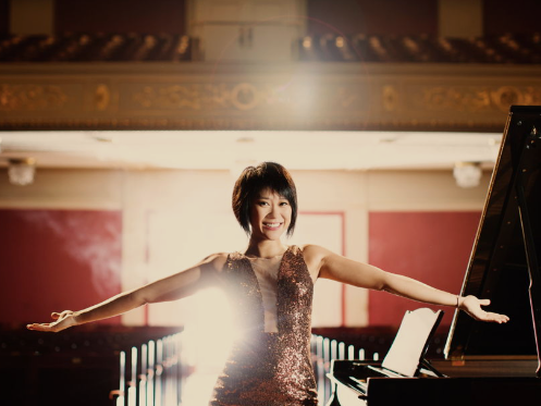 Main image for event titled Yuja Wang & Dudamel: Rachmaninoff Concerto 1