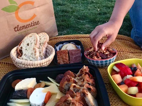 Summer Picnic from Clementine