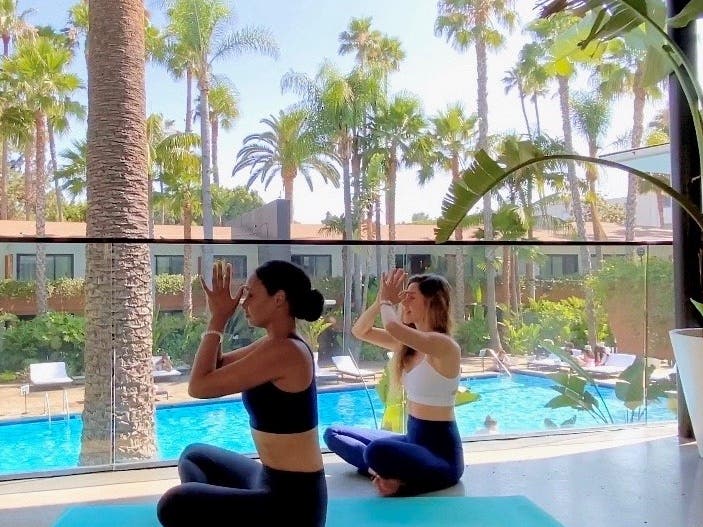 Morning yoga at Hollywood Roosevelt