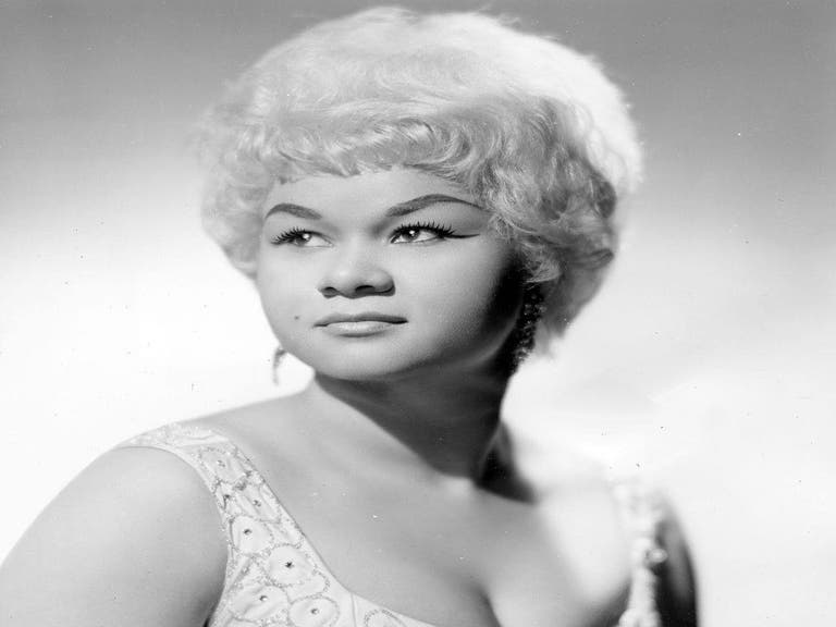 Black & white portrait of Etta James