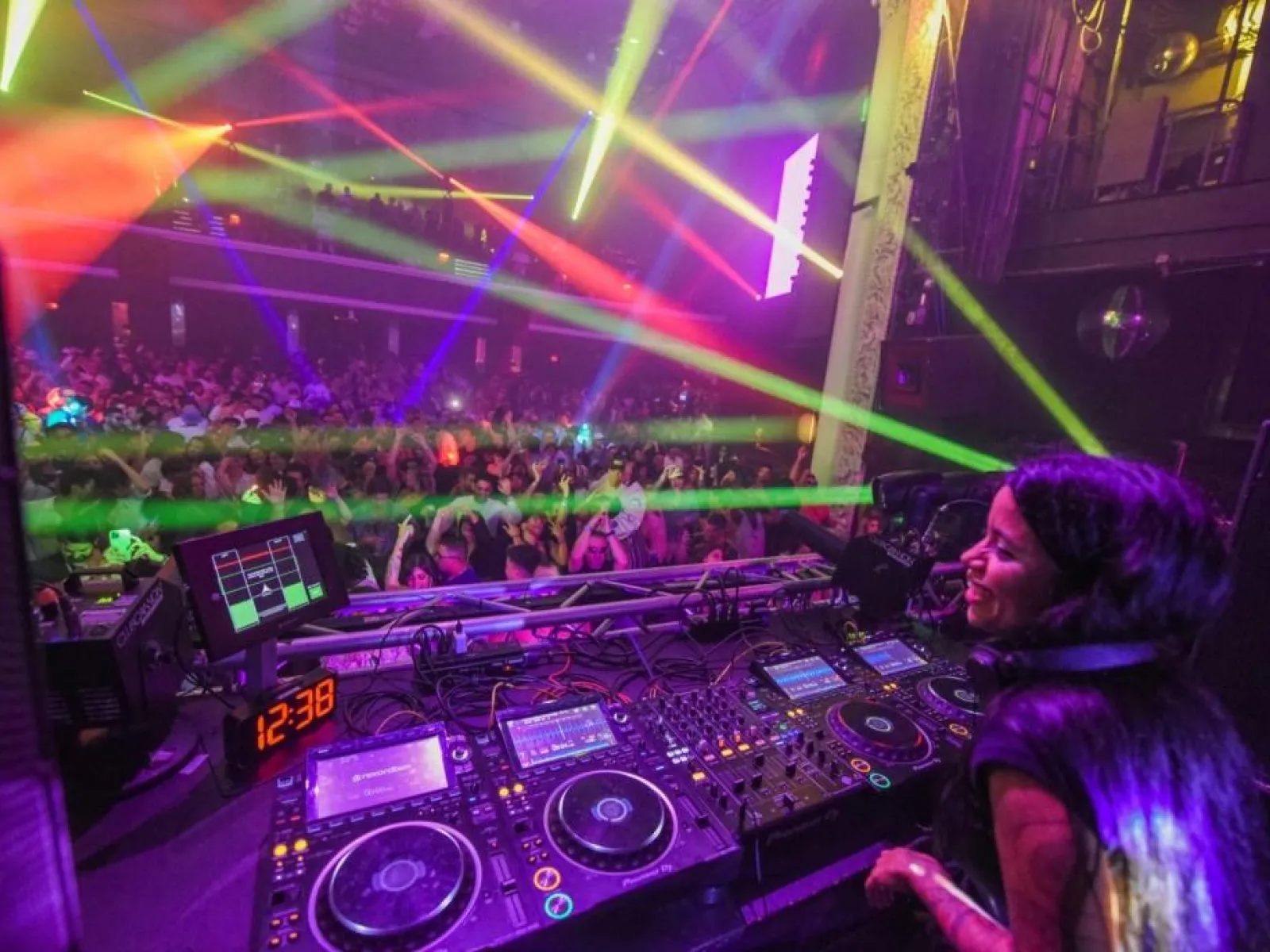 The Top 10 Hollywood Nightclubs in LA