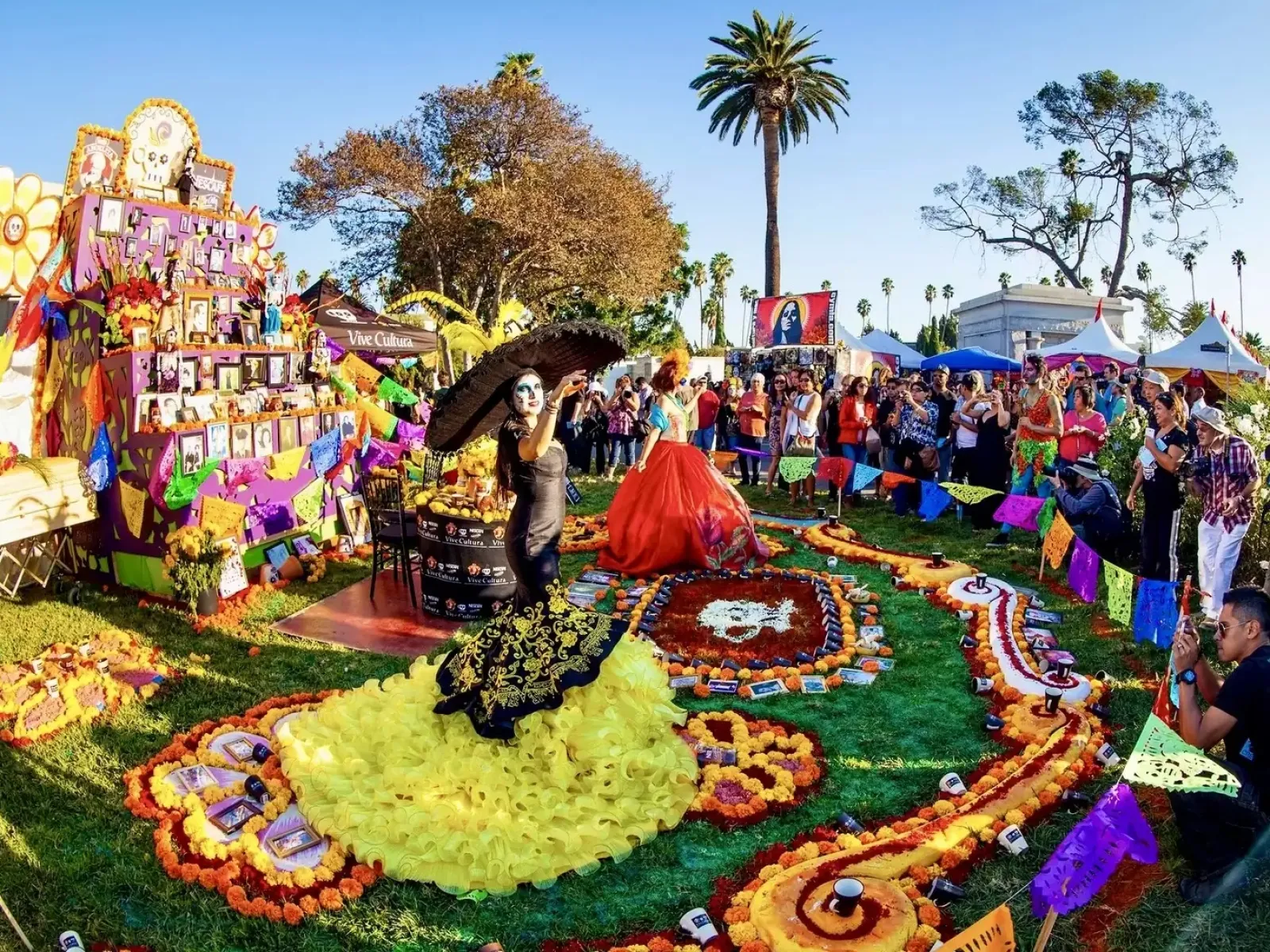 What Is Day of the Dead? Día de los Muertos Celebrations and History