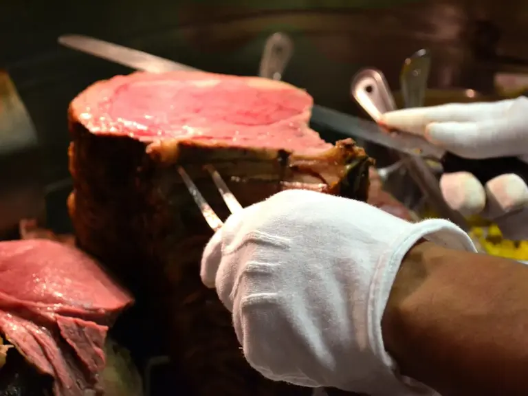 Lawry's The Prime Rib Beverly Hills carving