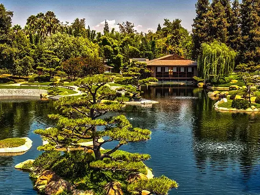 Suiho En (“Garden of Water and Fragrance”) Japanese Garden in Van Nuys