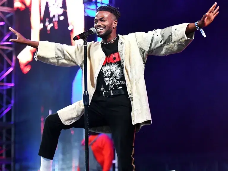 Duckwrth on the Main Stage | Photo courtesy of BET Experience