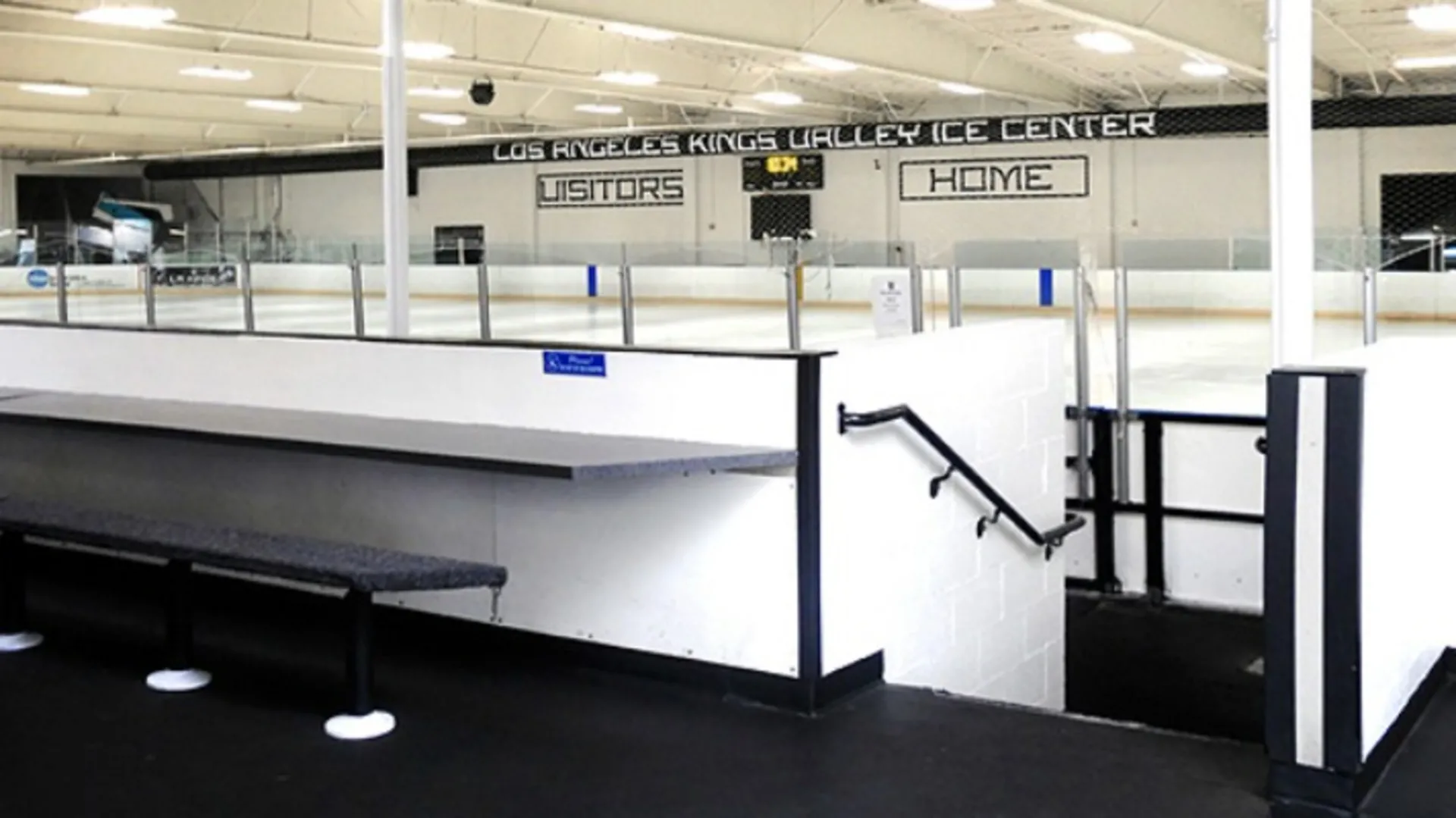 LA Kings Valley Ice Center