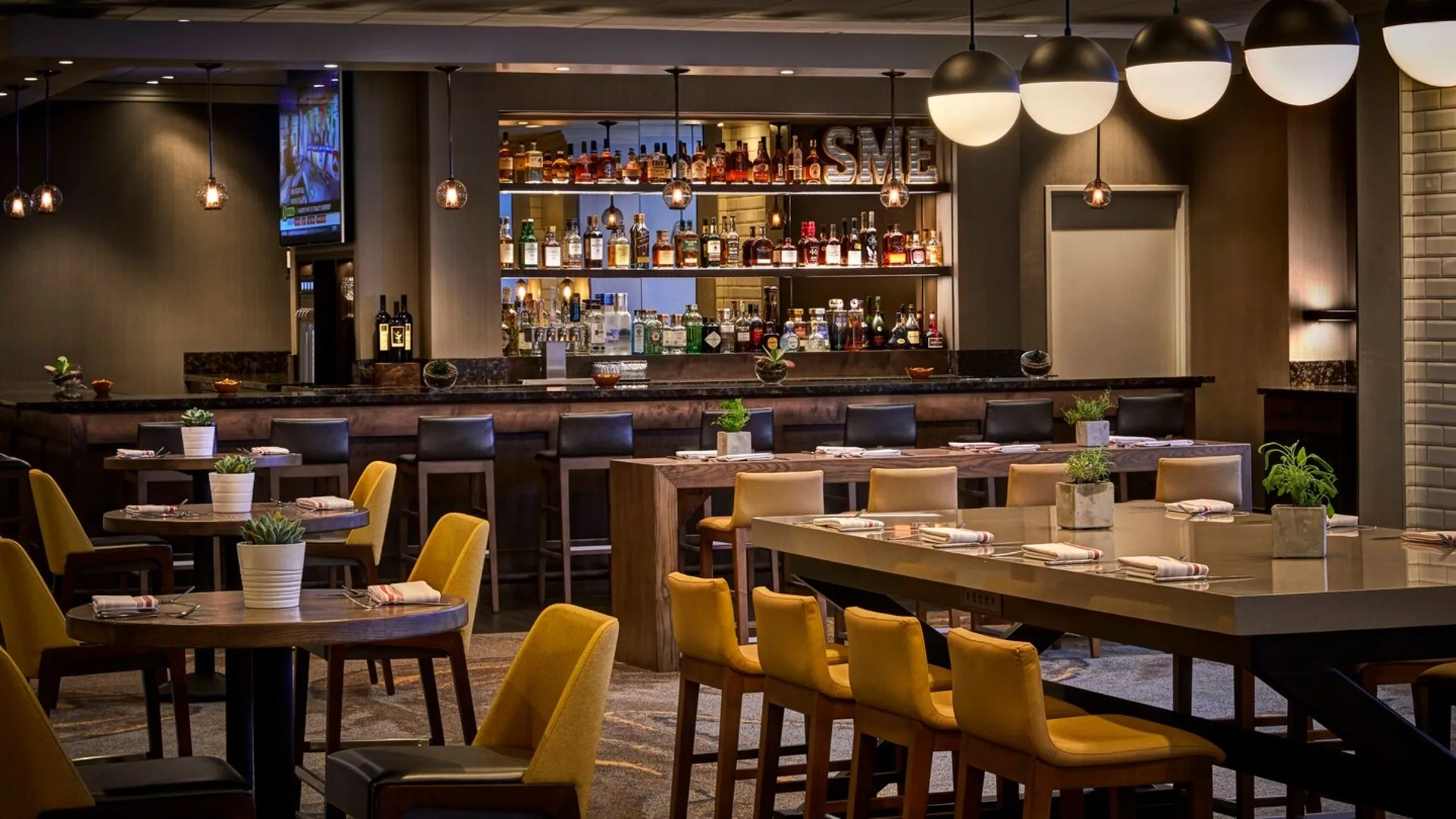 Social Market & Eatery