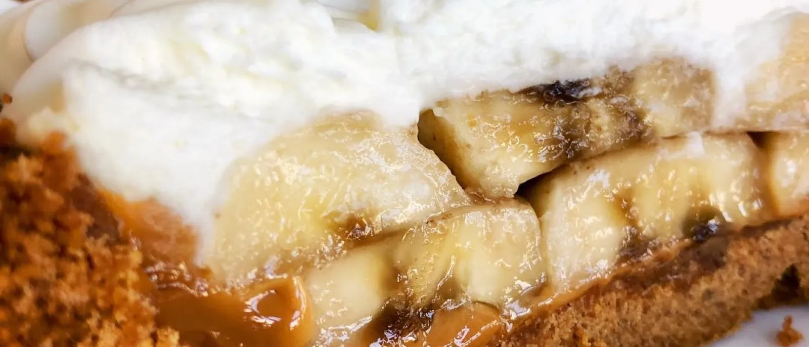 Banana cream pie con dulce de leche en Cassell's Hamburgers en Koreatown 