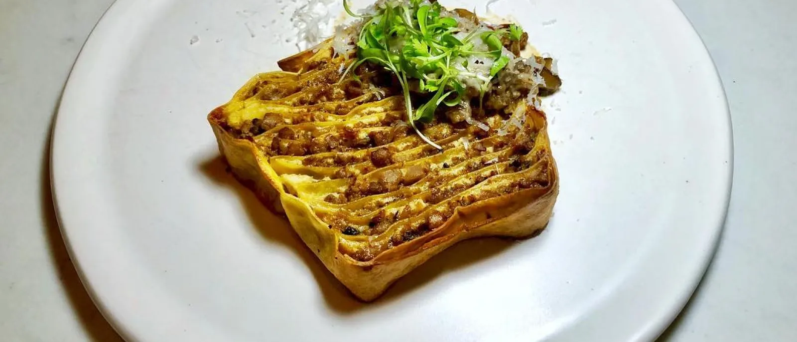 Mapo Tofu Lasagna en Nightshade