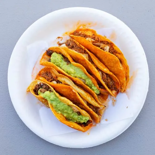 Tacos y Birria La Unica Birria quesataco