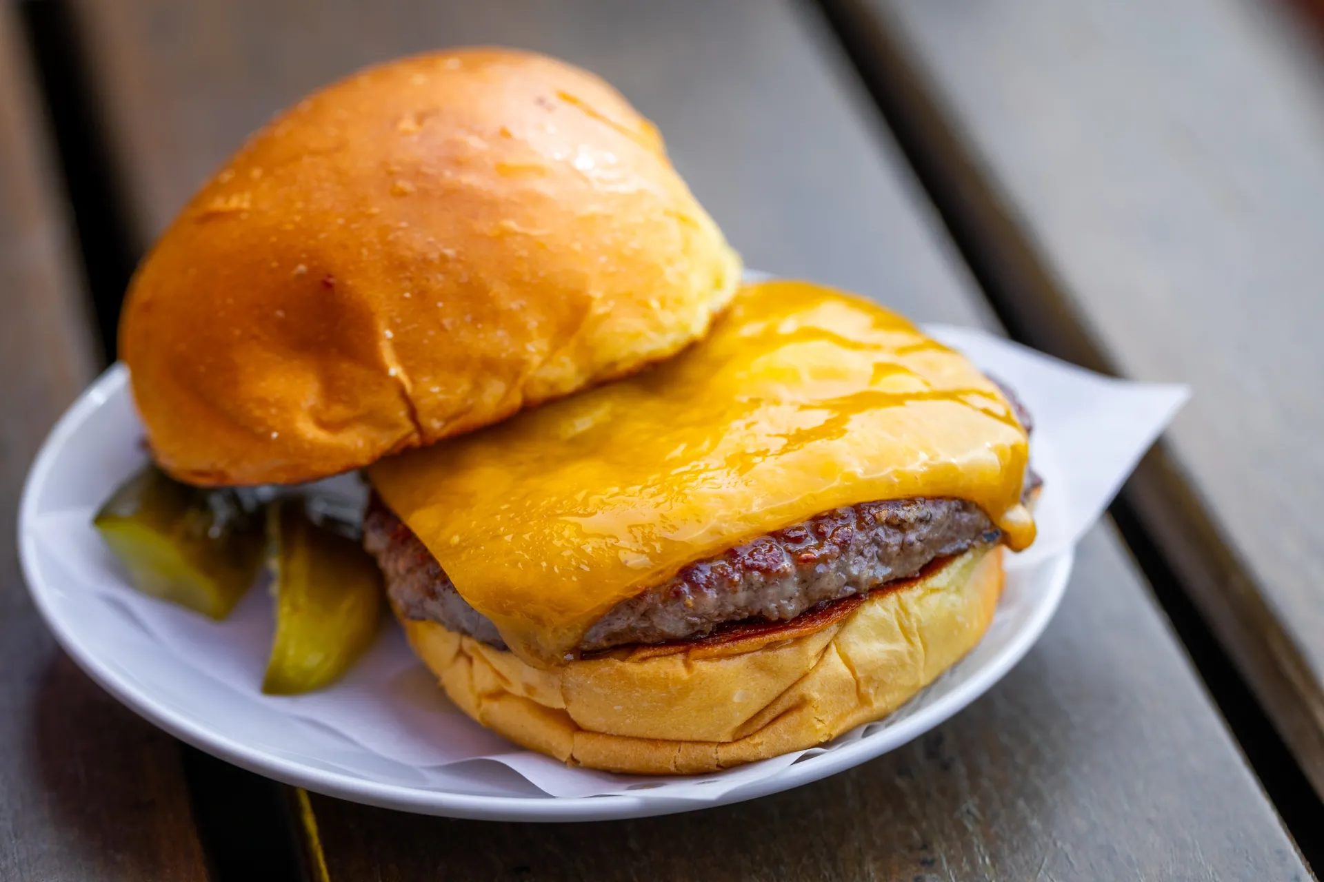 Single Burger at Everson Royce Bar