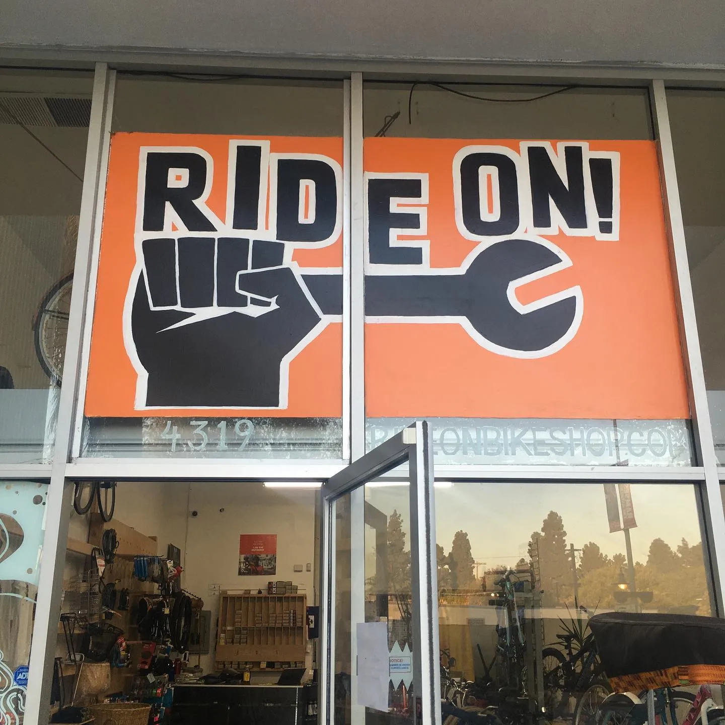 Ride On! Bike Shop/Co-Op in Leimert Park