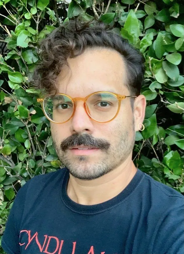 Avatar of author Edwin Burgos