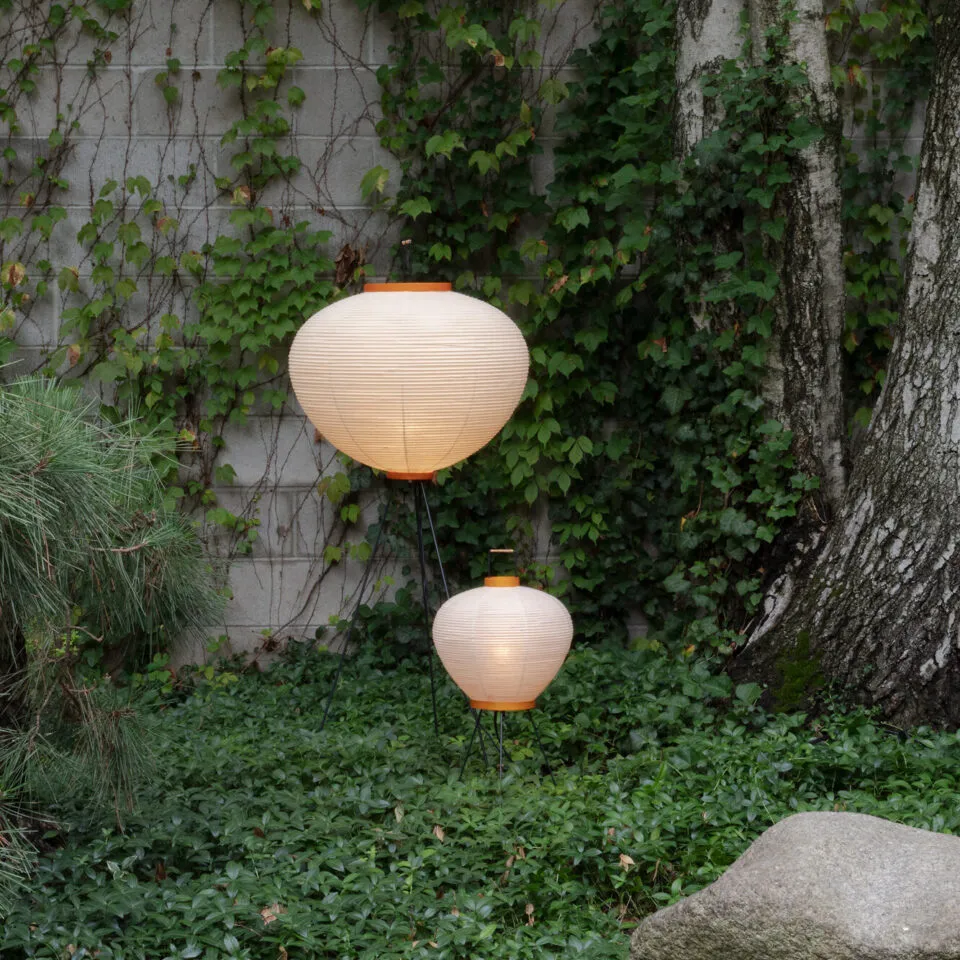 Akari light sculptures by Isamu Noguchi. Photo: Kevin Noble. © The Isamu Noguchi Foundation and Garden Museum, NY / Artists Rights Society (ARS)