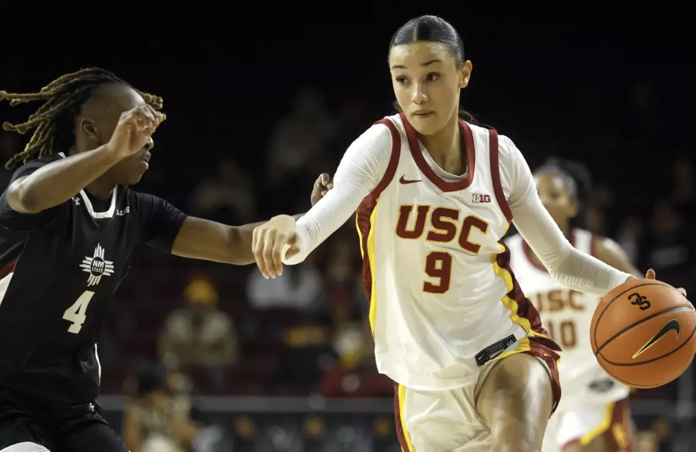 uscwhoops2526