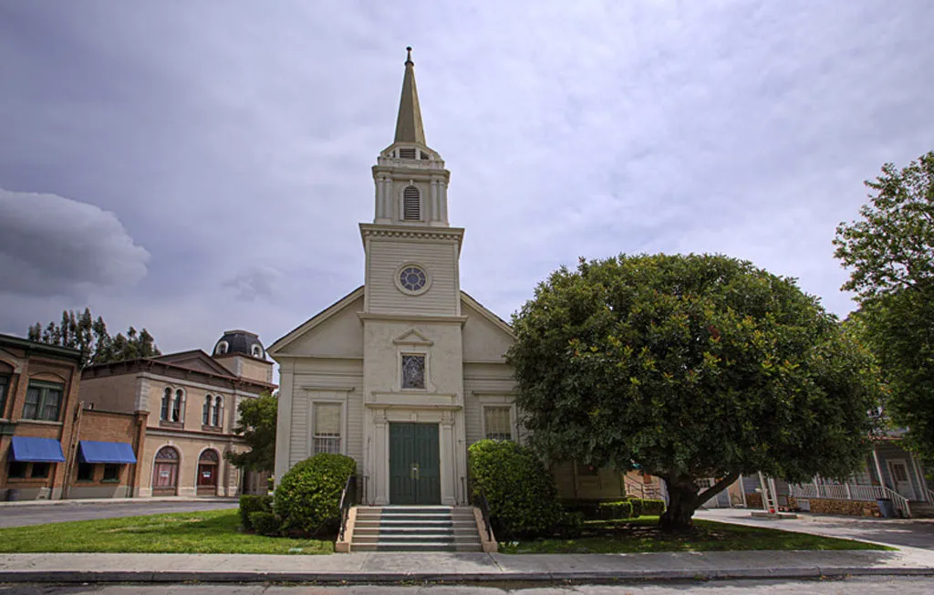 The church on Midwest Street at Warner Bros. Studios