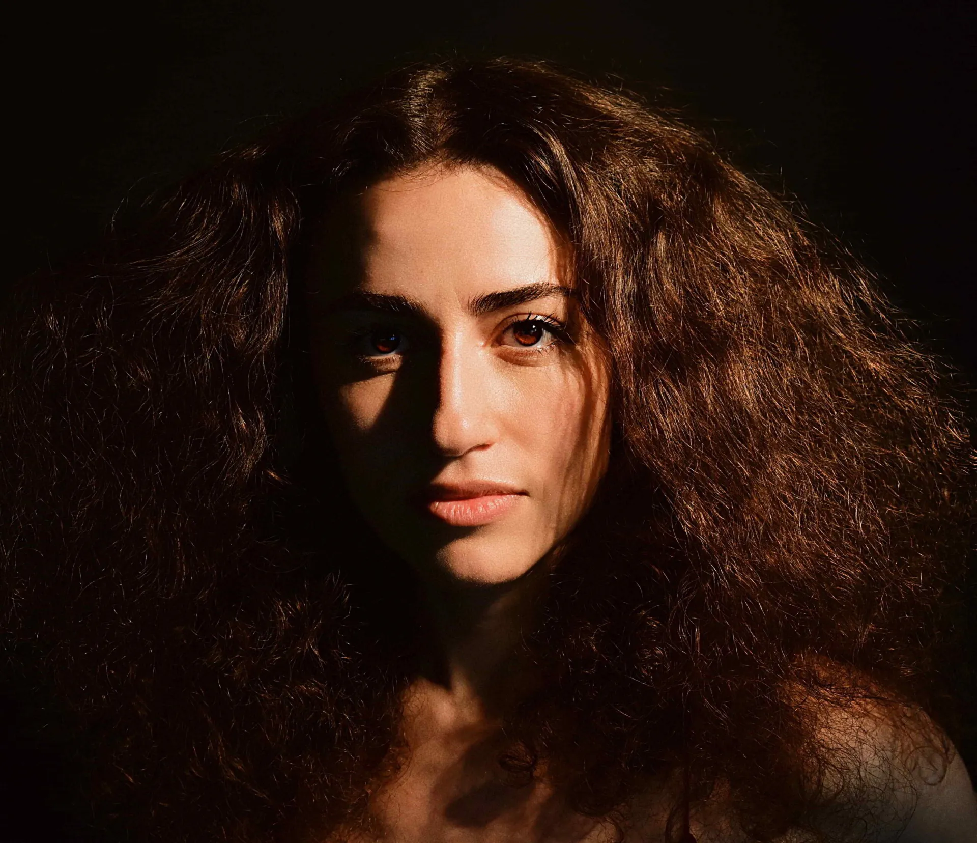 Headshot of jazz singer Lucy Yeghiazaryan