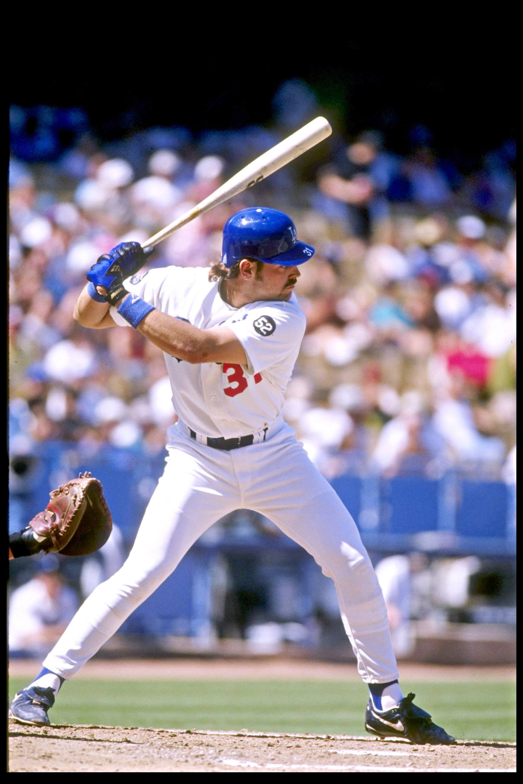 dodgers home jersey color
