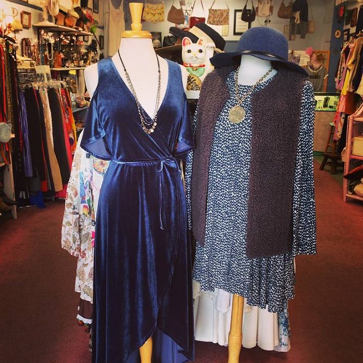 vintage dress sites