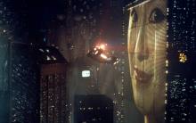 Spinner in a scene from "Blade Runner" (1982)